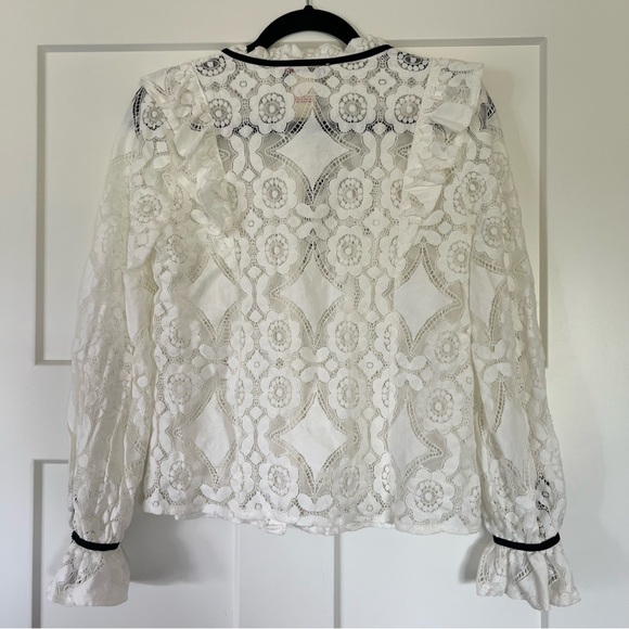 Ruffled White Lace Button Down Blouse Size Medium - Picture 5 of 5